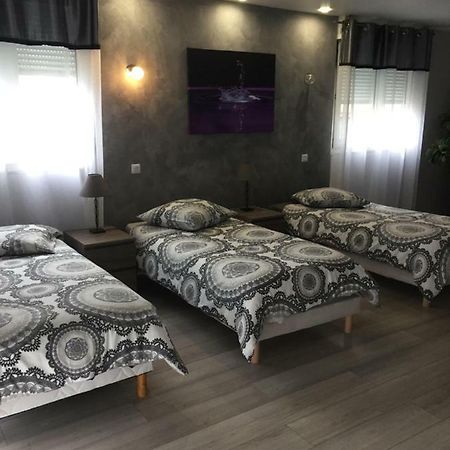 Appartement Au Pied De La Roche Extérieur photo
