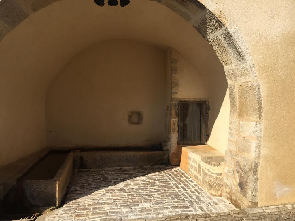 Appartement Au Pied De La Roche Extérieur photo