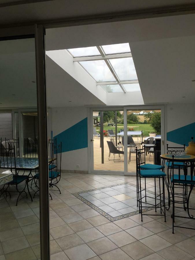 Appartement Au Pied De La Roche Extérieur photo