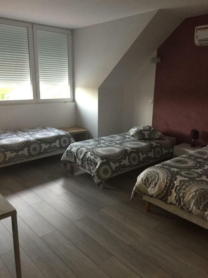 Appartement Au Pied De La Roche Extérieur photo